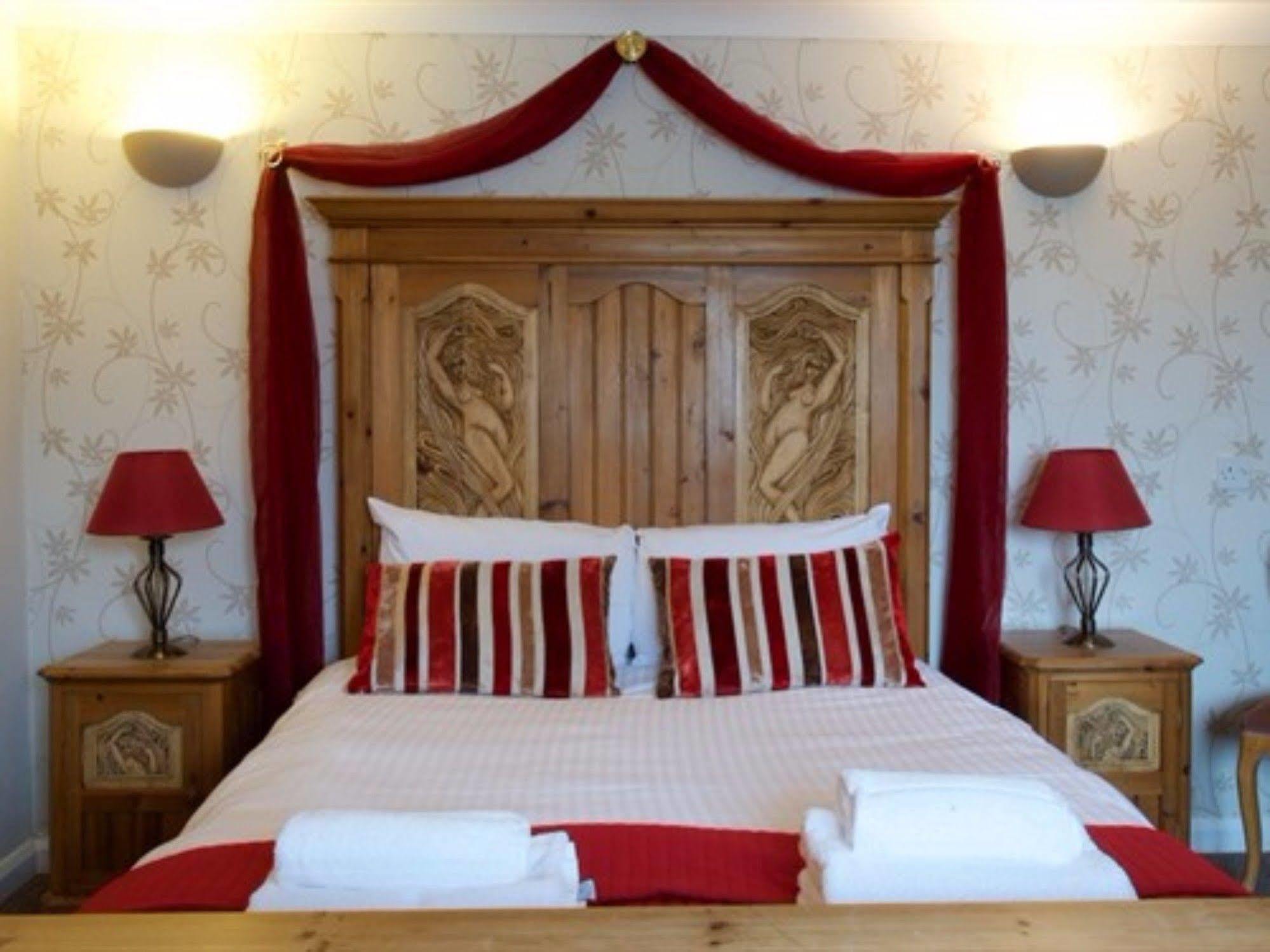 The Heath Inn Leighton Buzzard Buitenkant foto