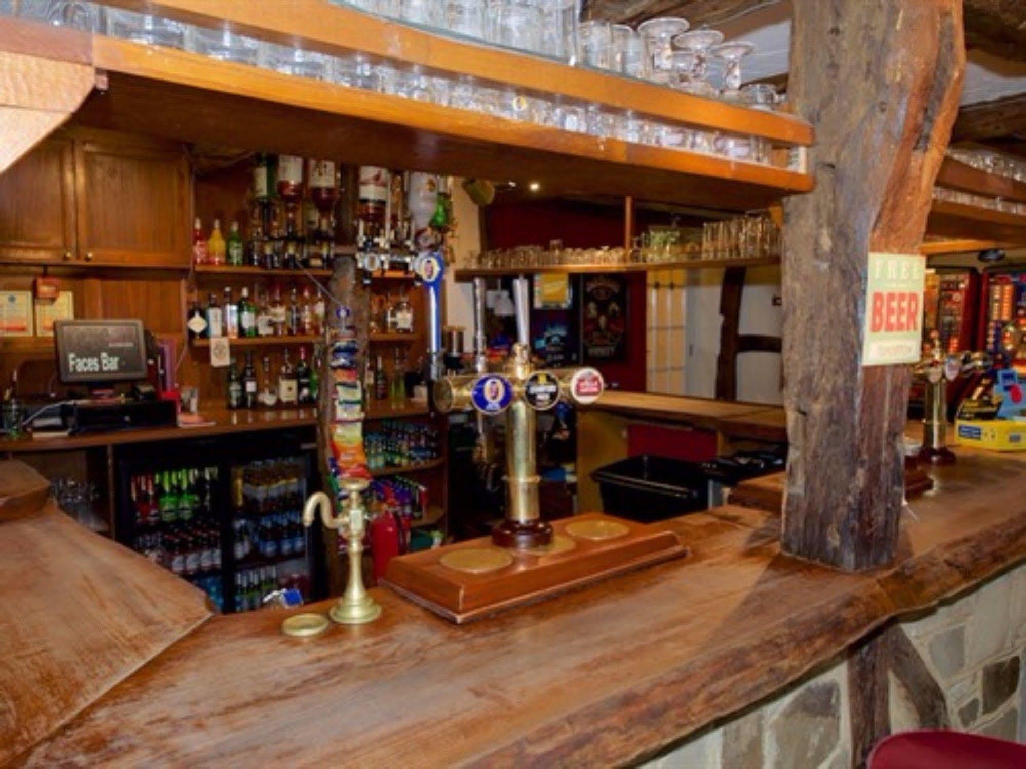 The Heath Inn Leighton Buzzard Buitenkant foto
