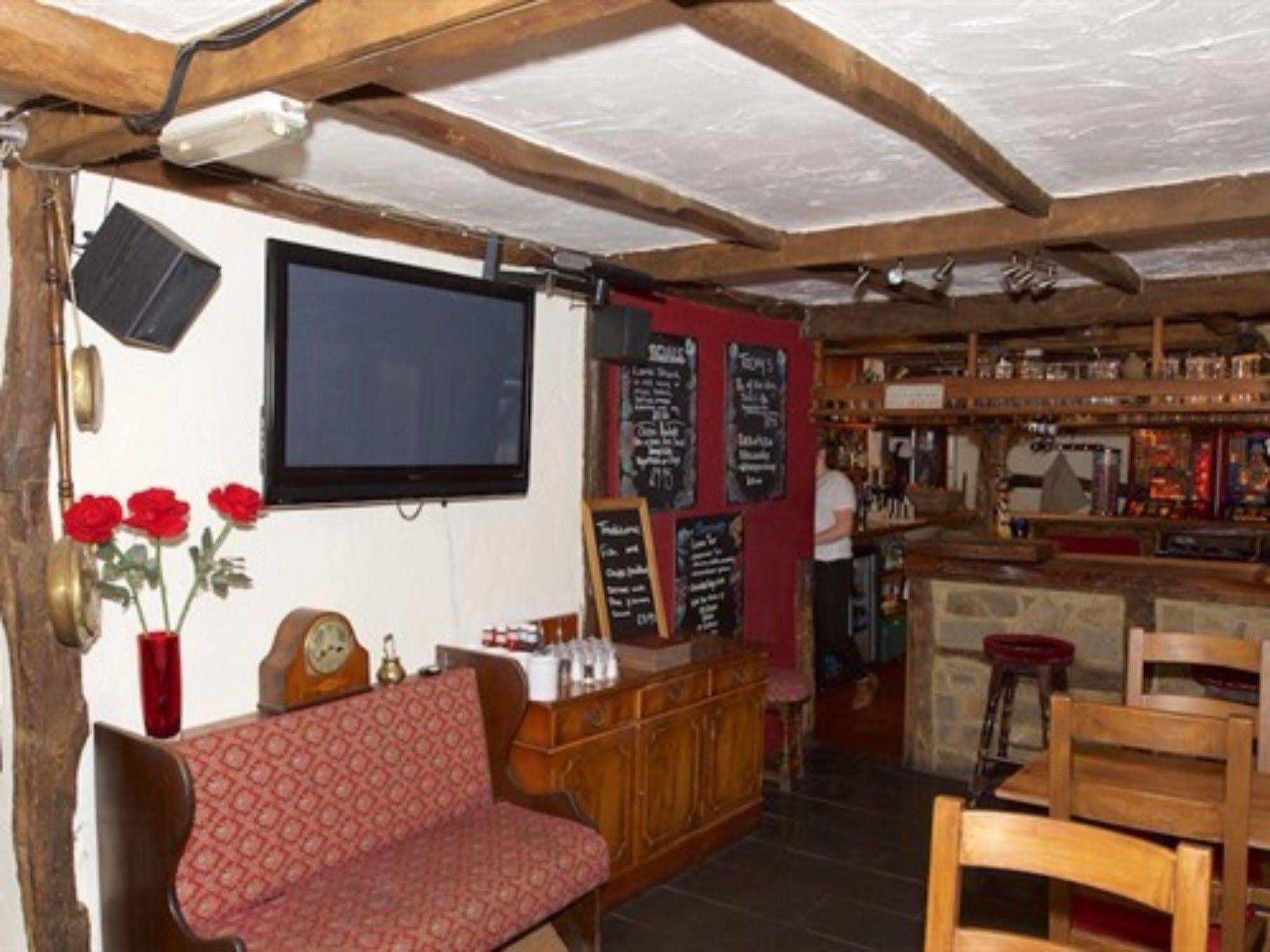 The Heath Inn Leighton Buzzard Buitenkant foto