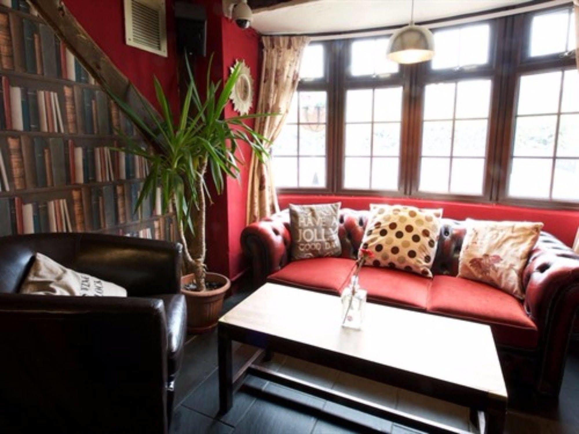 The Heath Inn Leighton Buzzard Buitenkant foto