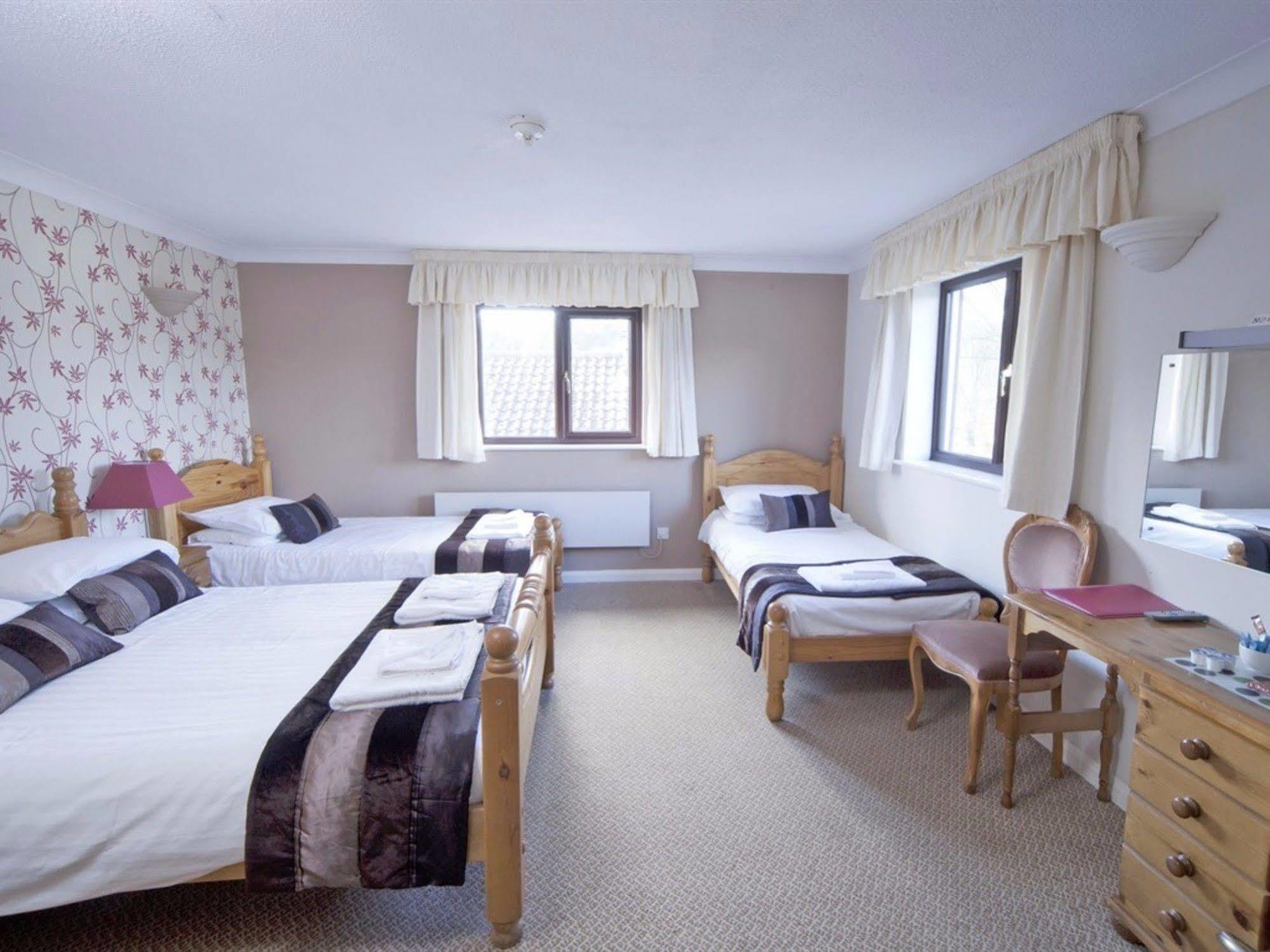 The Heath Inn Leighton Buzzard Buitenkant foto